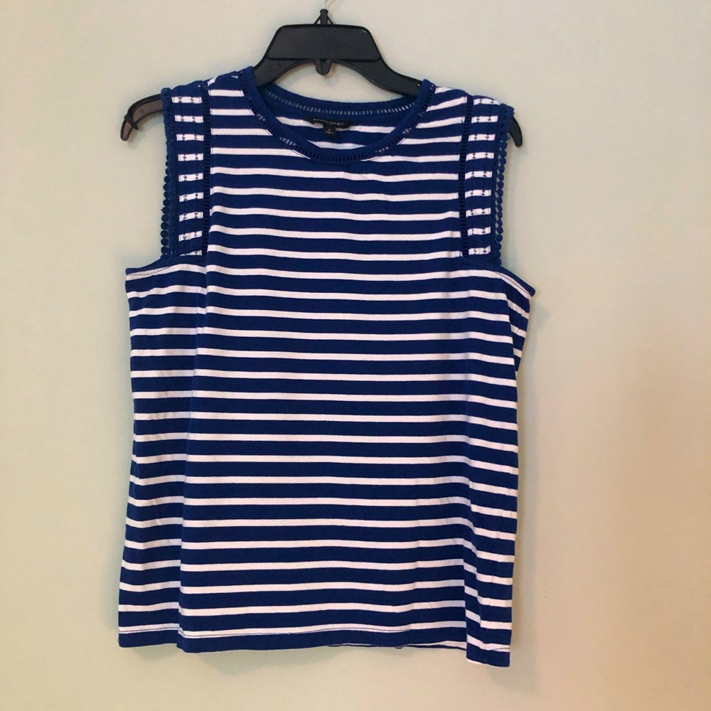 ✨3 for $25✨ Banana Republic Striped Tank